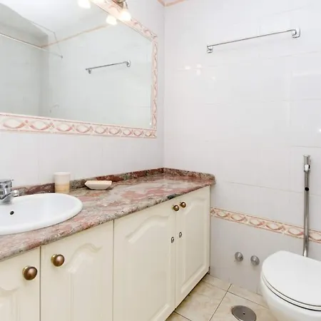Santa Maria 125 - One Bed